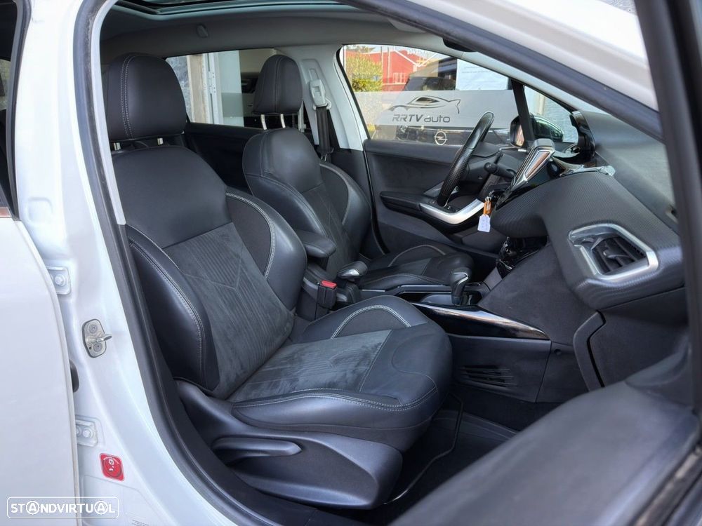 Peugeot 2008 1.2 PureTech Crossway EAT6 - 22