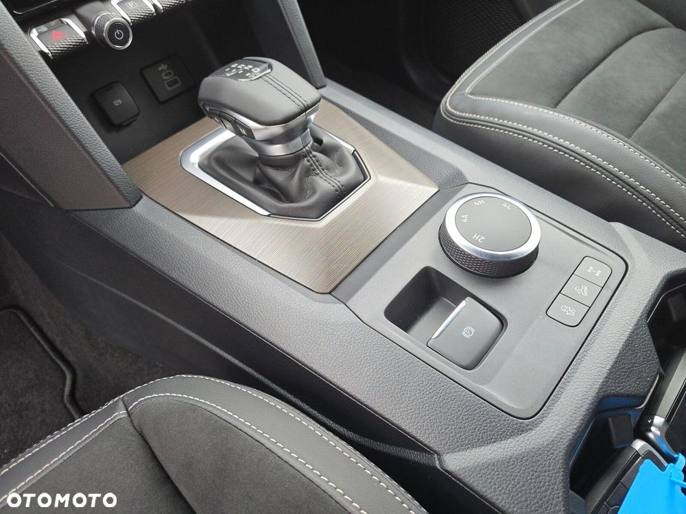 Volkswagen Amarok - 16