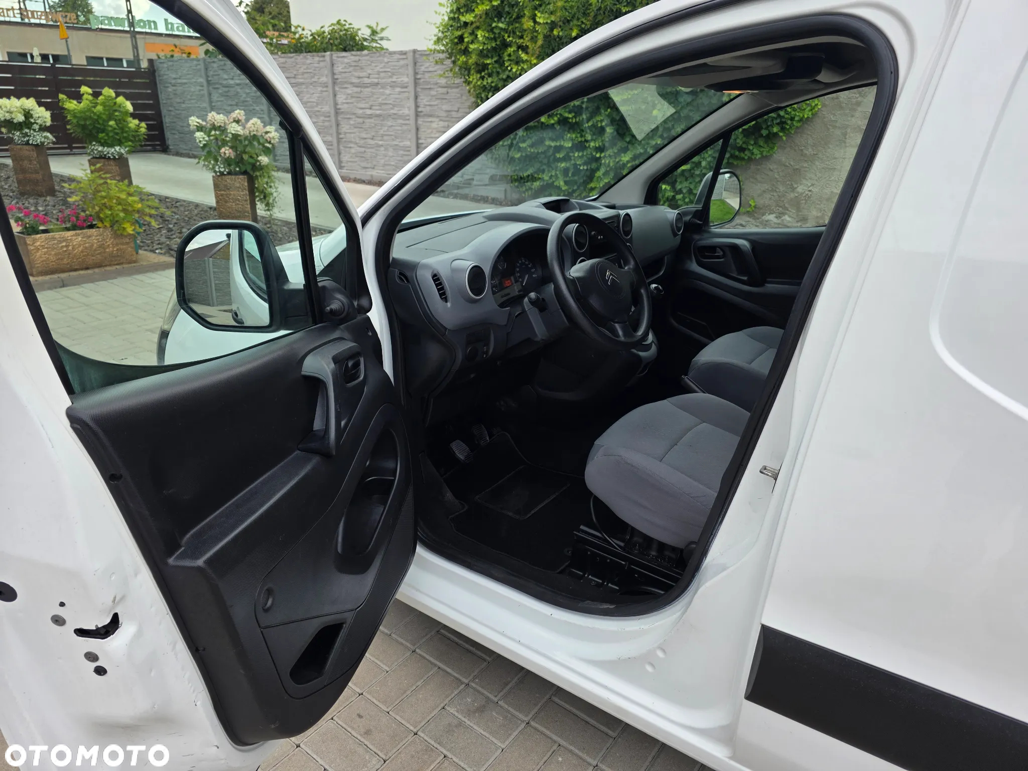 Citroën BERLINGO - 21