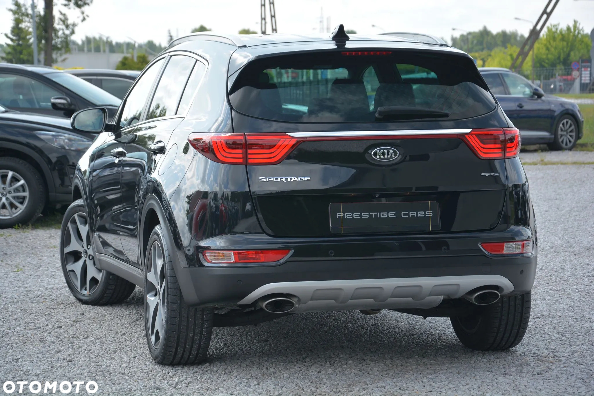 Kia Sportage 1.6 T-GDI AWD GT LINE - 12