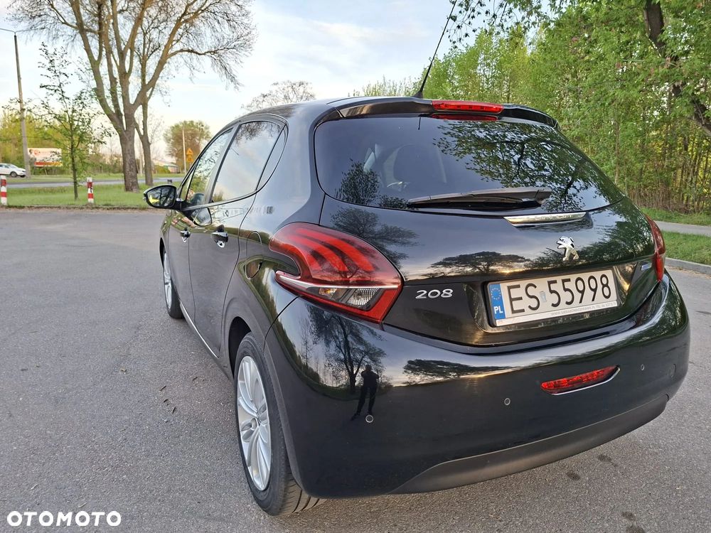 Peugeot 208 PureTech 82 Allure - 15