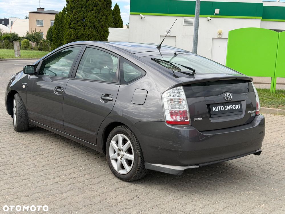Toyota Prius 1.5 VVT-i Sol (nav) - 7