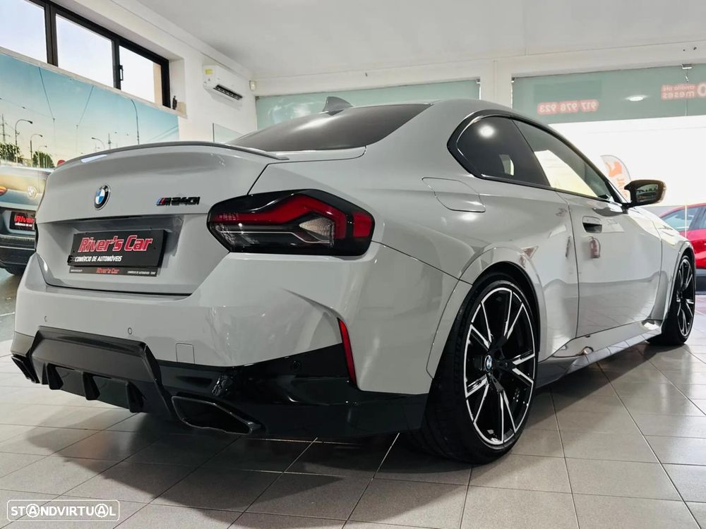 BMW M240i xDrive Auto - 13