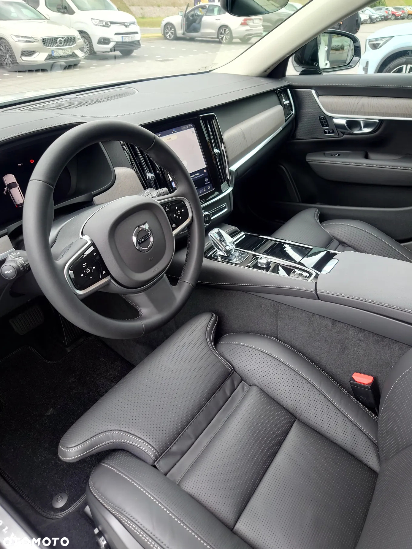 Volvo V90 T6 AWD Plug-In Hybrid Plus Dark - 7