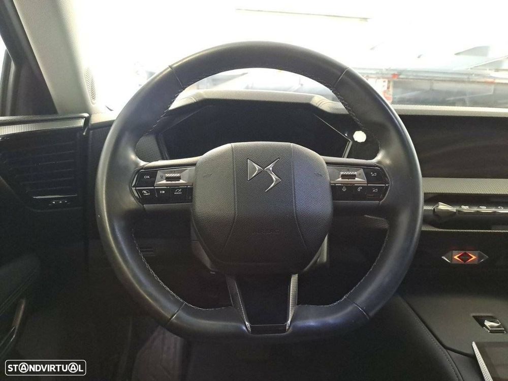 DS DS4 4 1.2 PureTech Trocadero EAT8 - 12