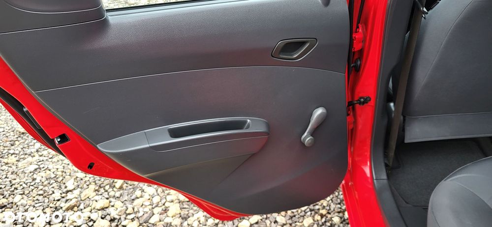 Chevrolet Spark - 17