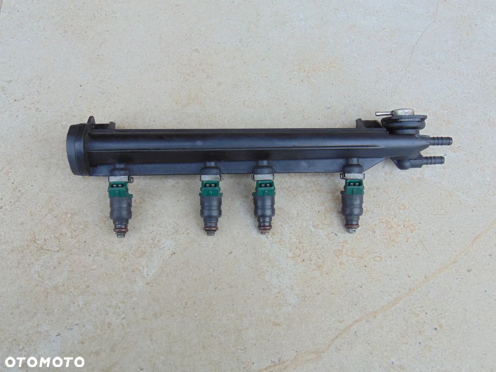 Wtryski wtrysk paliwa 037906031AA Audi A3 Seat Leon I Toledo II Octavia VW Golf 4 IV 1.6 - 1