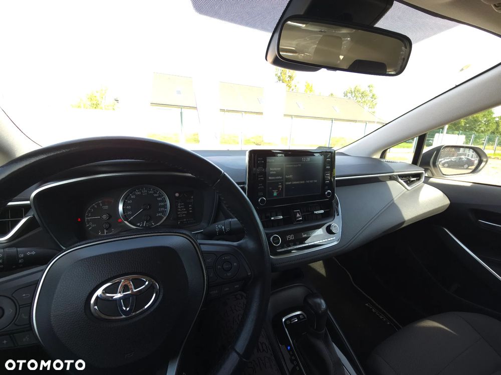 Toyota Corolla 1.8 Hybrid Comfort - 33
