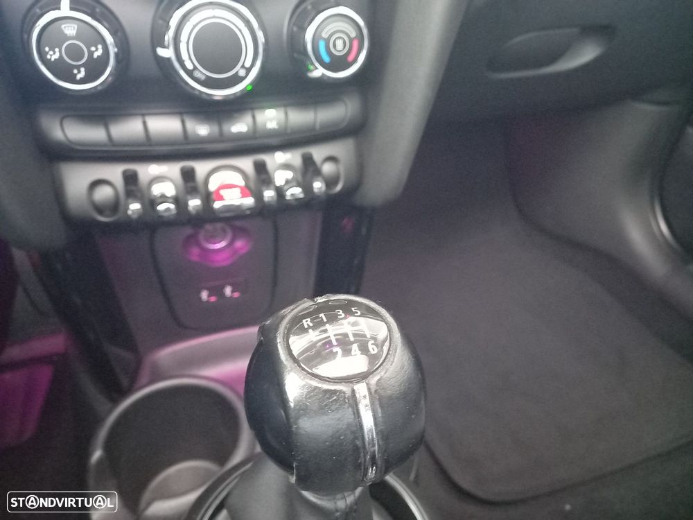 MINI 3 Portas - 16