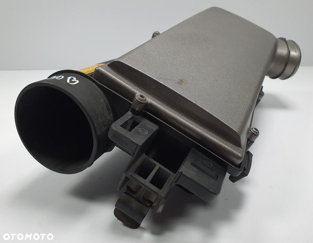 OBUDOWA FILTR POWIETRZA PRAWA MERCEDES SL R230 AMG - 3