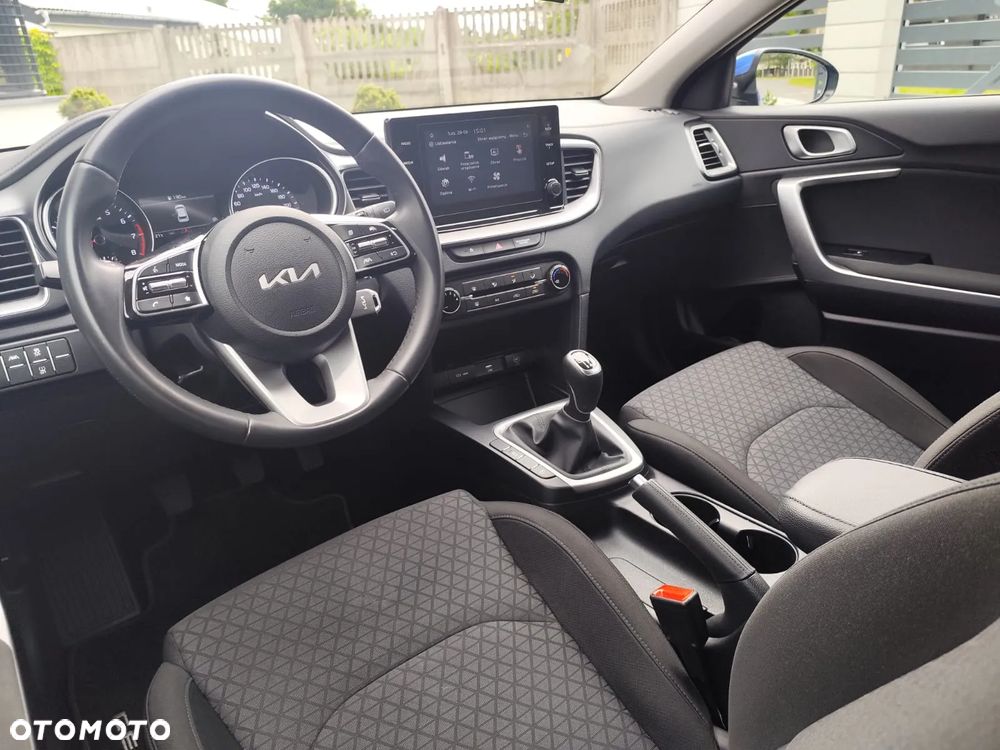 Kia Ceed 1.0 T-GDI 100 OPF Vision - 4