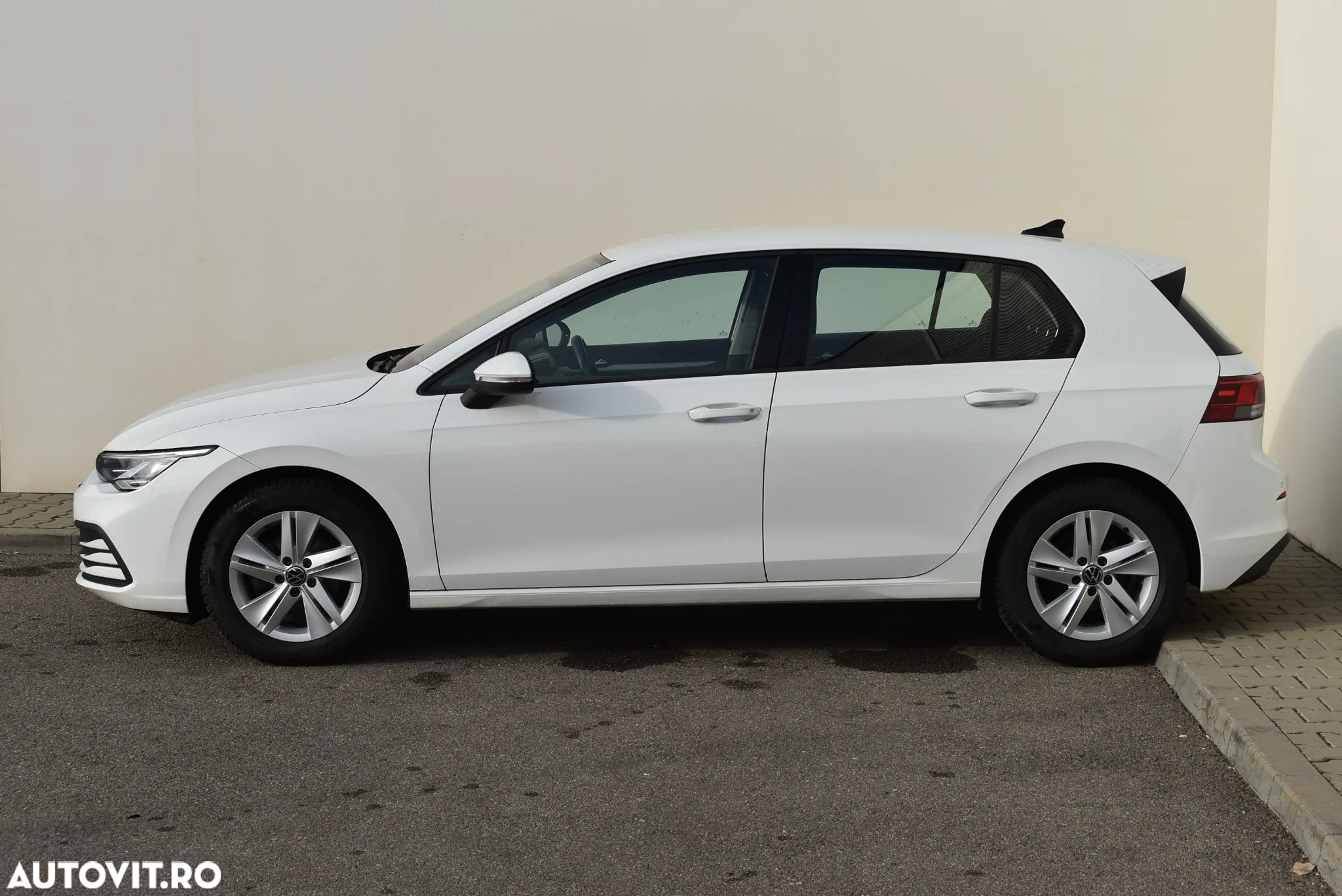 Volkswagen Golf 1.5 TSI ACT Life - 6