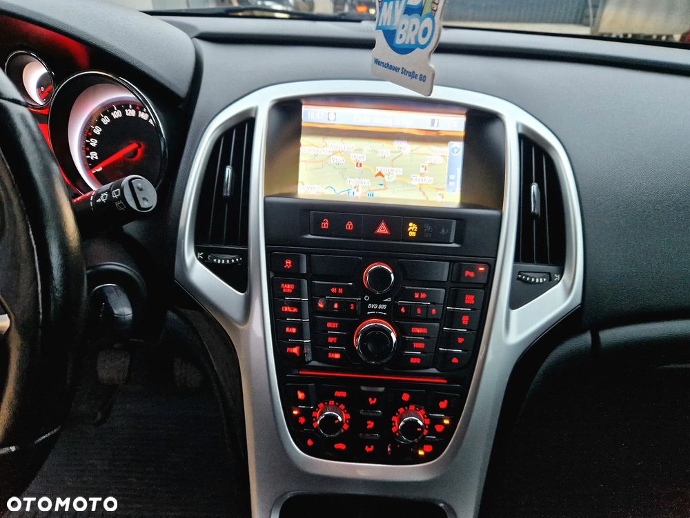 Opel Astra 1.4 Turbo Innovation - 15