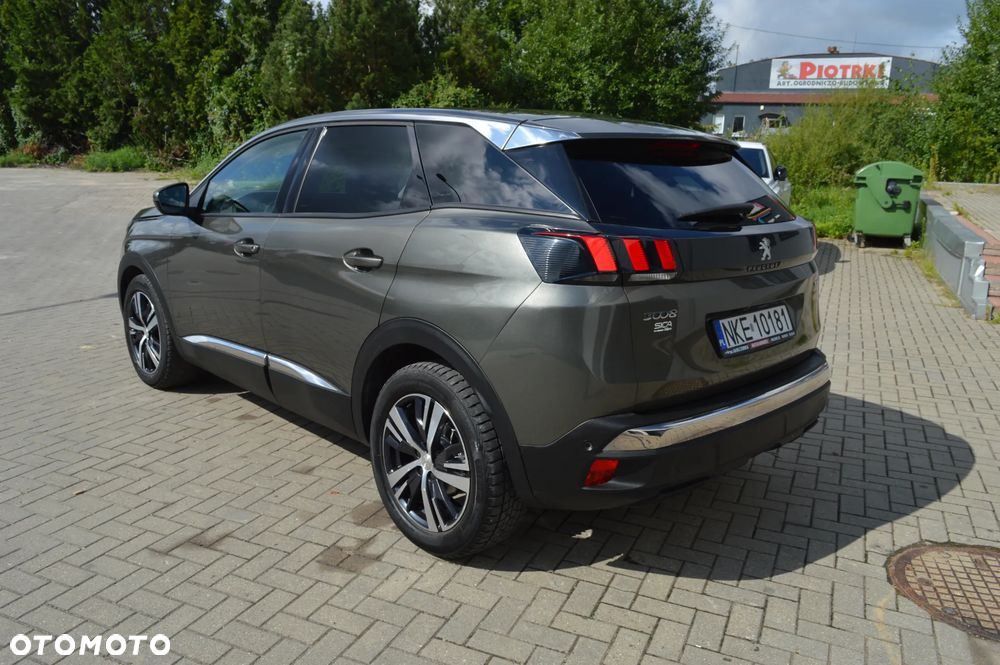 Peugeot 3008 1.2 PureTech Allure S&S - 7