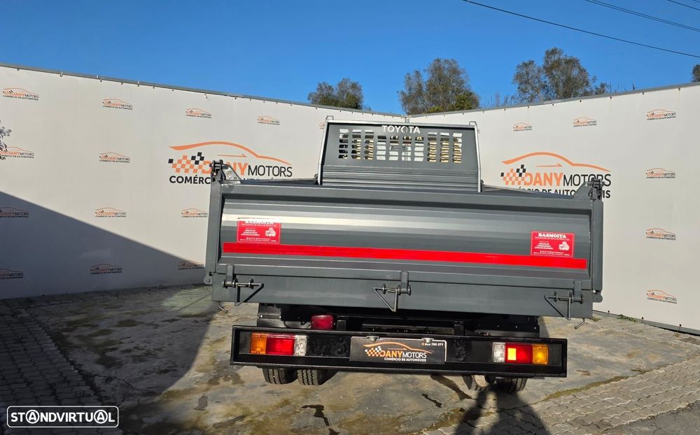 Toyota Dyna 4.1 D 280 BU142L - 12