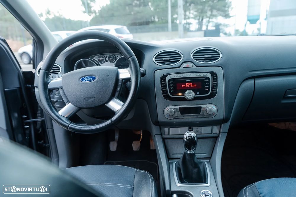 Ford Focus SW 1.6 TDCi Titanium - 10