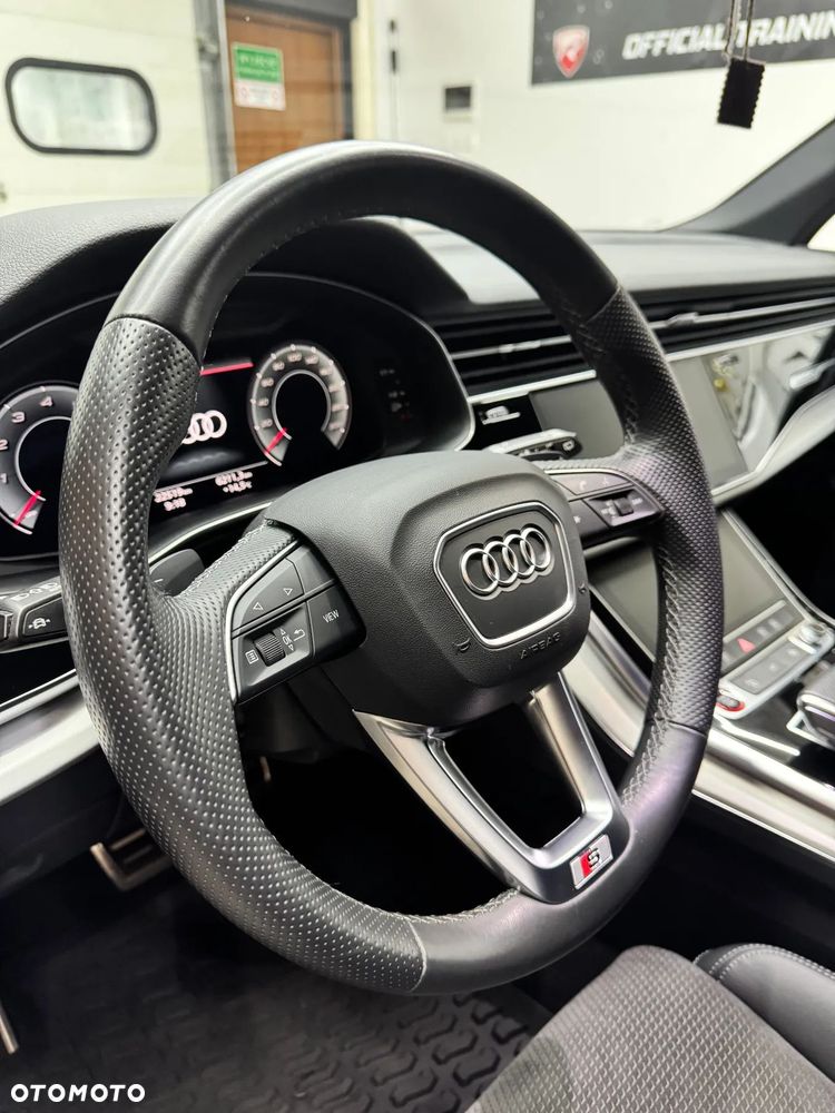 Audi SQ7 - 10