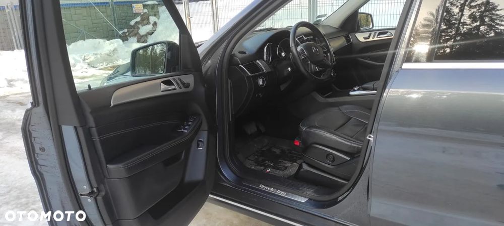 Mercedes-Benz ML 350 BlueTEC 4MATIC 7G-TRONIC - 21