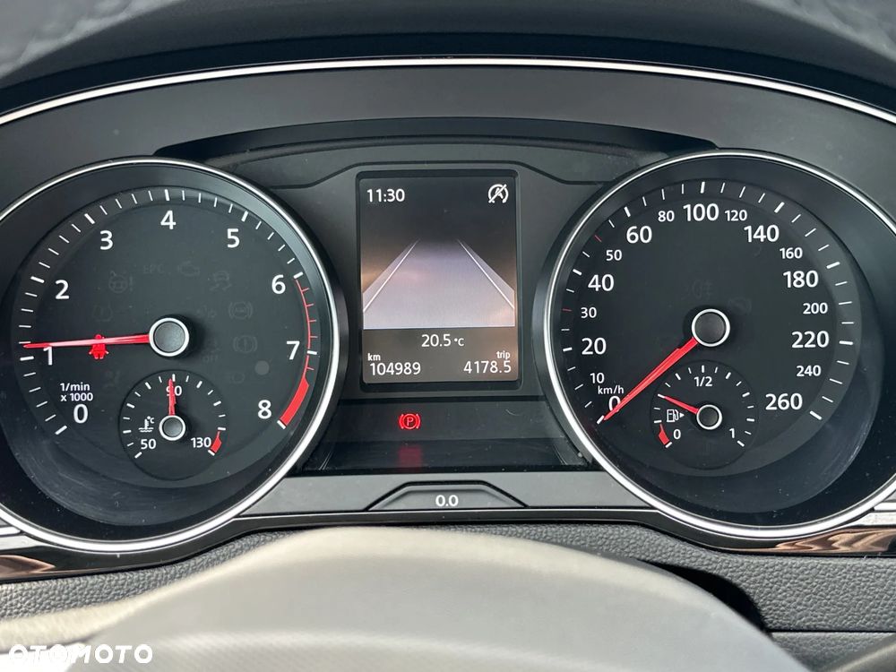Volkswagen Passat 1.5 TSI EVO Business - 15