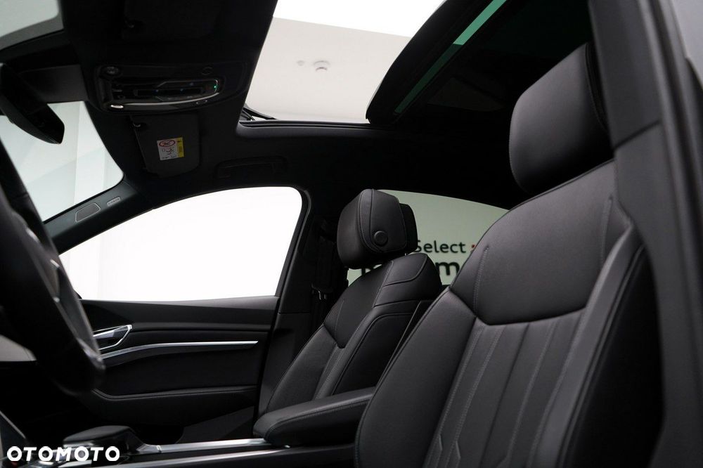 Audi Q8 Sportback e-tron - 19