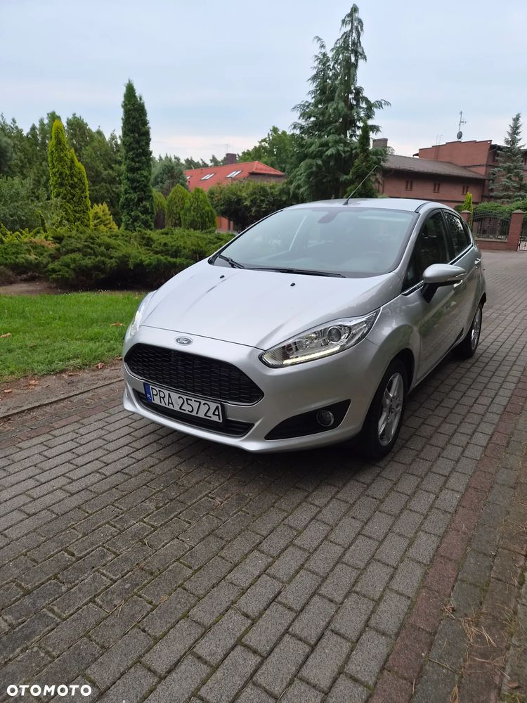Ford Fiesta 1.5 TDCi Ambiente - 15