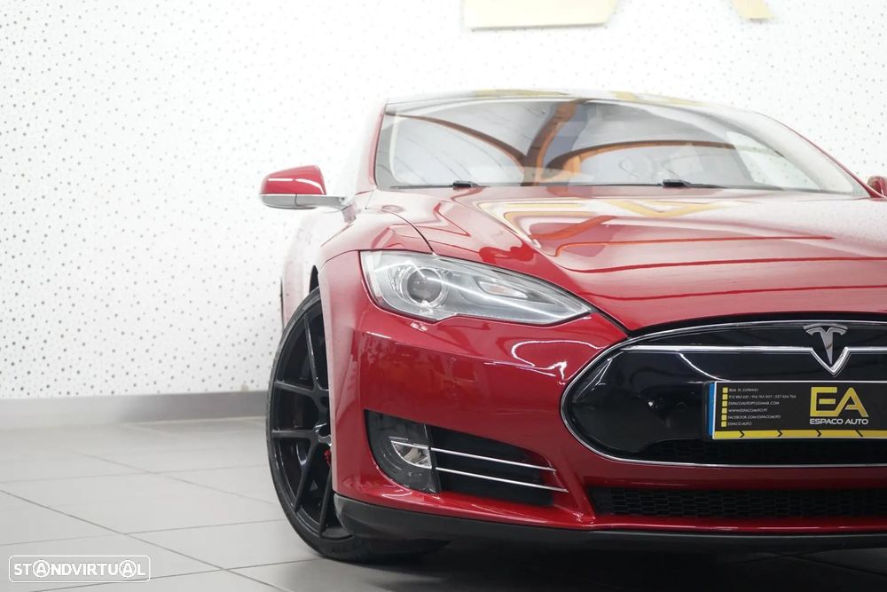 Tesla Model S 85 - 40