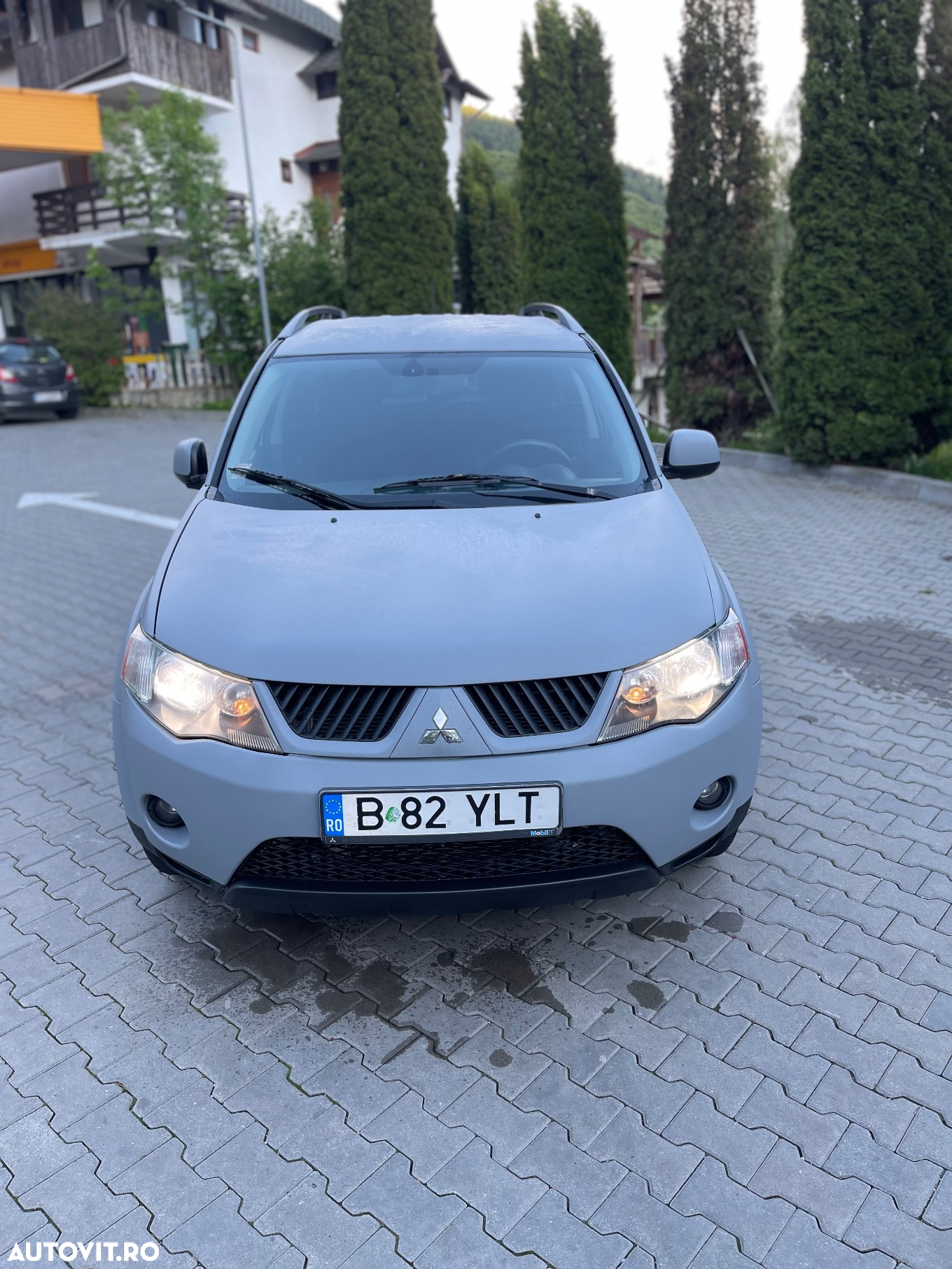 Mitsubishi Outlander 2.0 DI-D Intense - 3