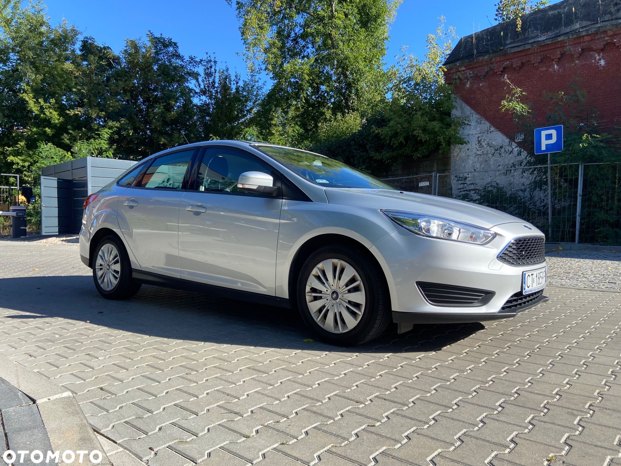 Ford Focus 1.6 Trend - 1