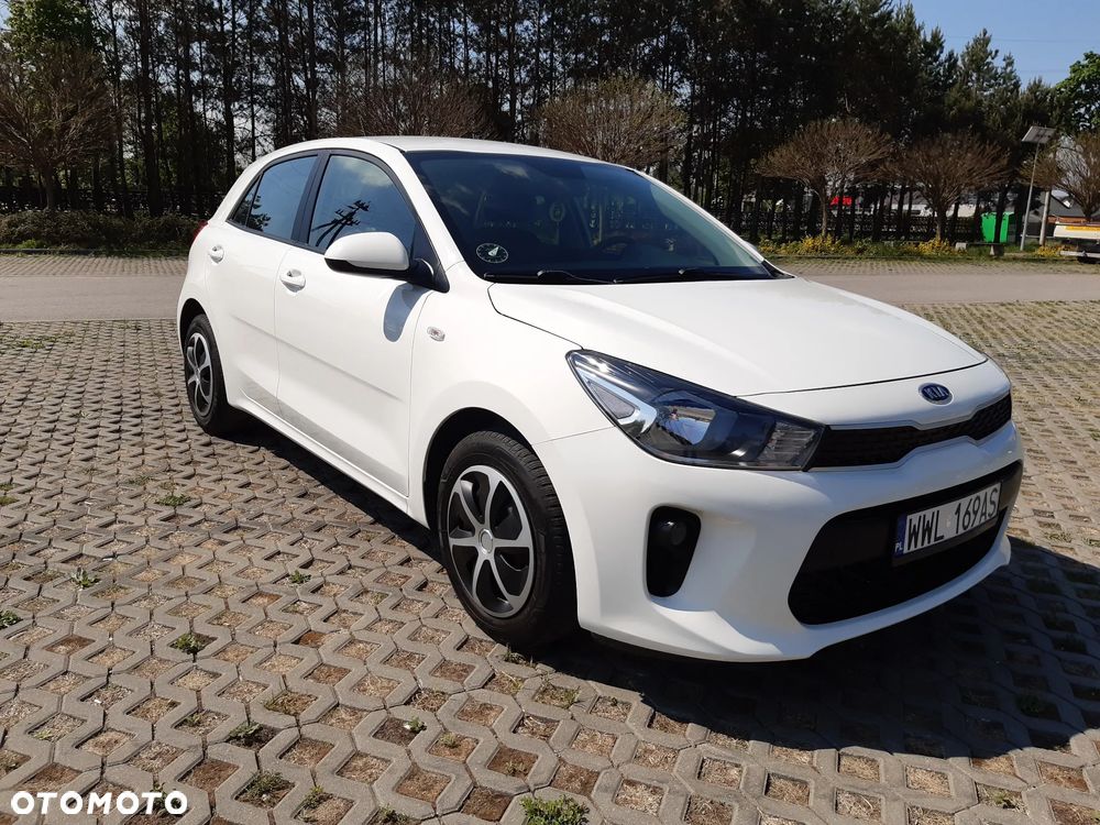 Kia Rio 1.2 Attract - 5