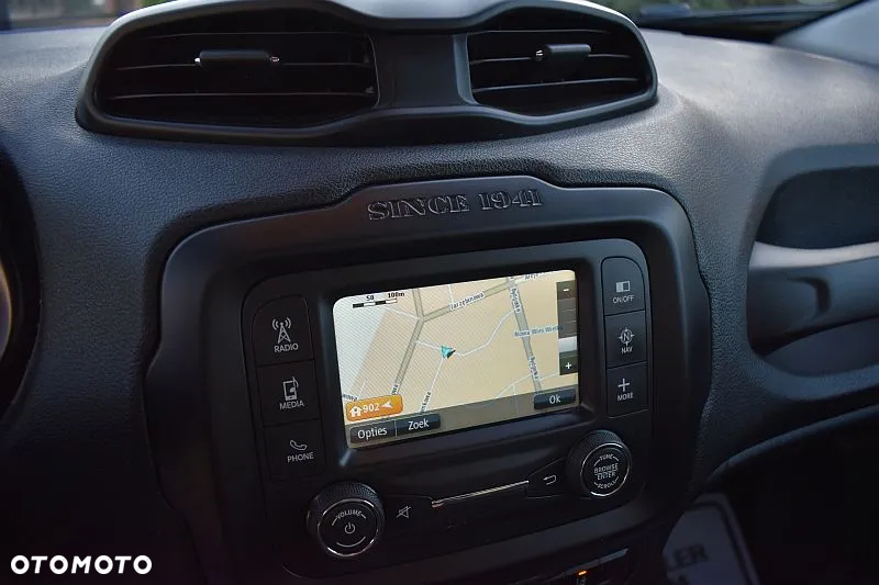 Jeep Renegade 1.4 MultiAir Limited - 14