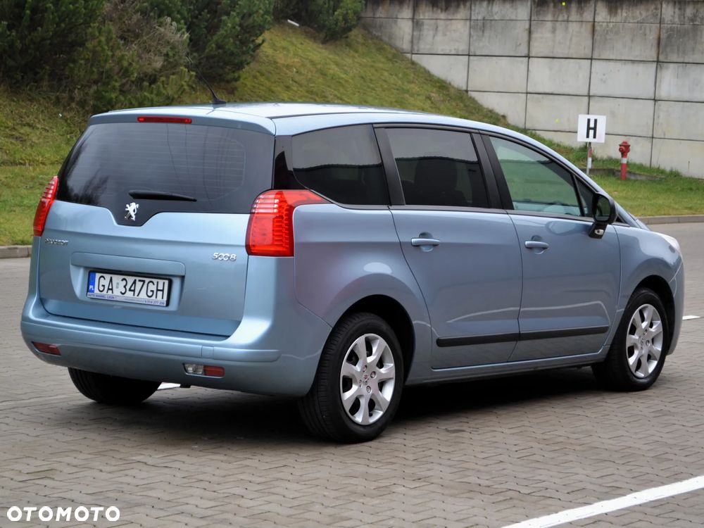 Peugeot 5008 120 VTi Tendance - 2