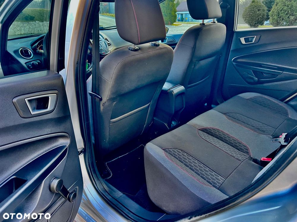 Ford Fiesta 1.0 EcoBoost S&S ST-LINE - 14