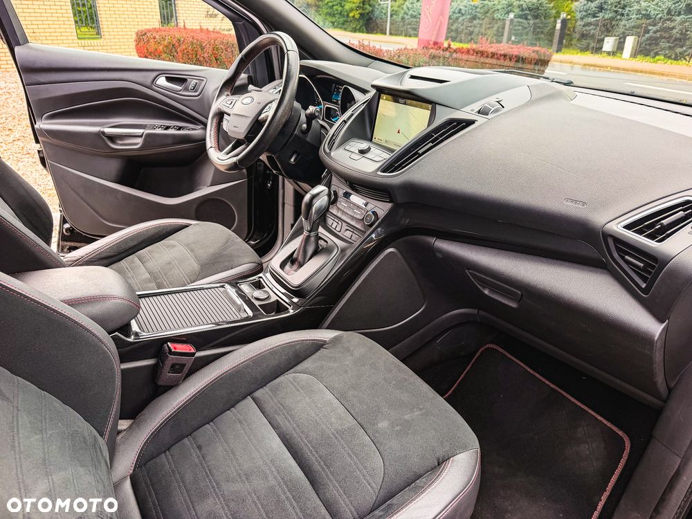 Ford Kuga 1.5 EcoBoost 4x4 ST-Line - 30
