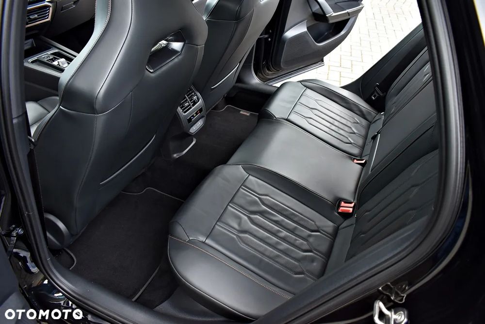 Cupra Formentor 2.0 TSI 4Drive VZ Tribe Edition DSG - 32