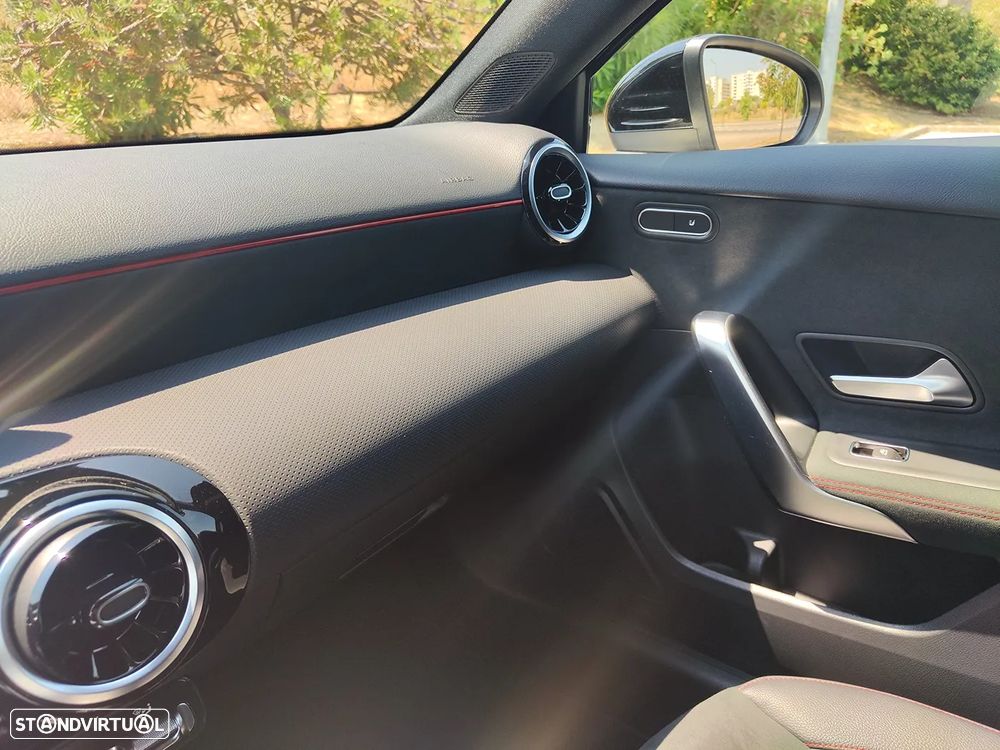 Mercedes-Benz A 180 d - 32