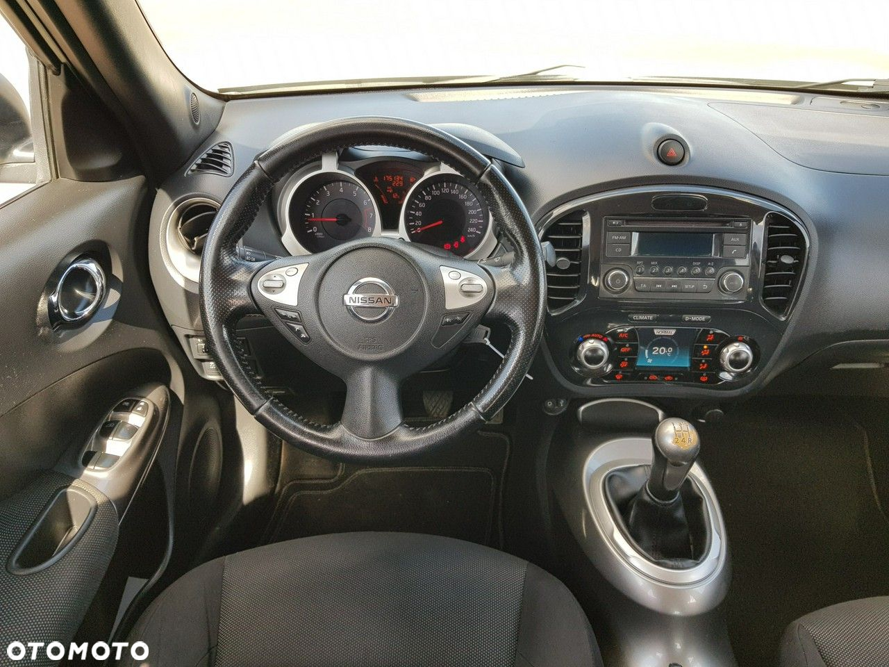 Nissan Juke 1.6 Acenta - 13