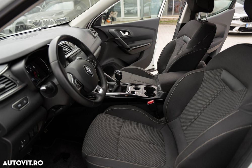 Renault Kadjar TCe 140 GPF INTENS - 13