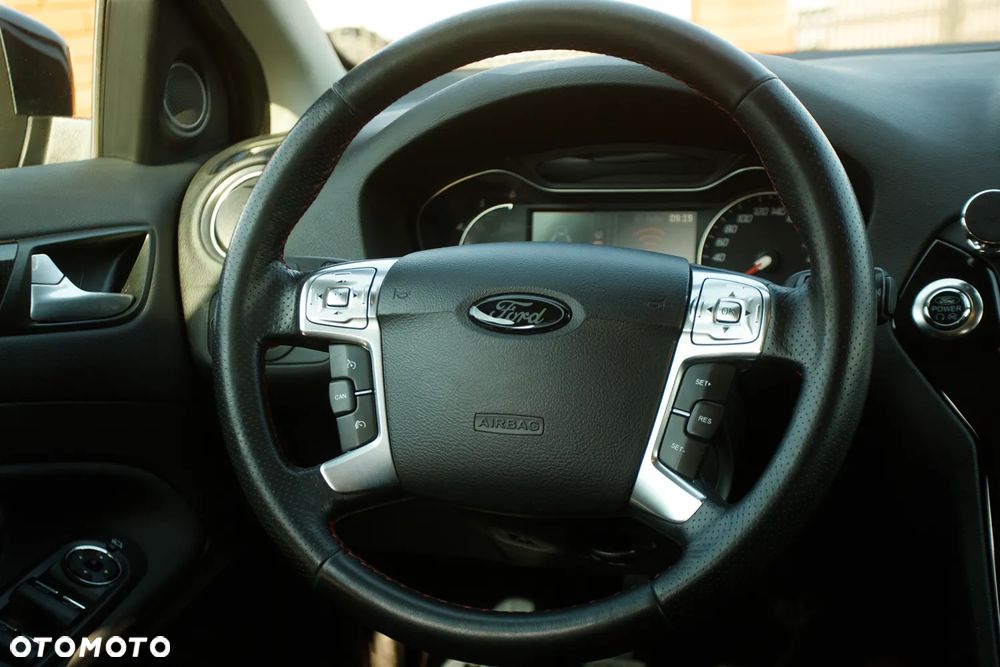 Ford Mondeo 2.0 TDCi Titanium S - 33