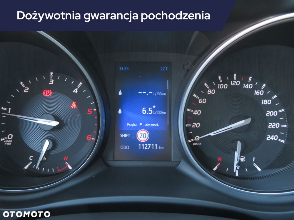 Toyota Avensis - 13