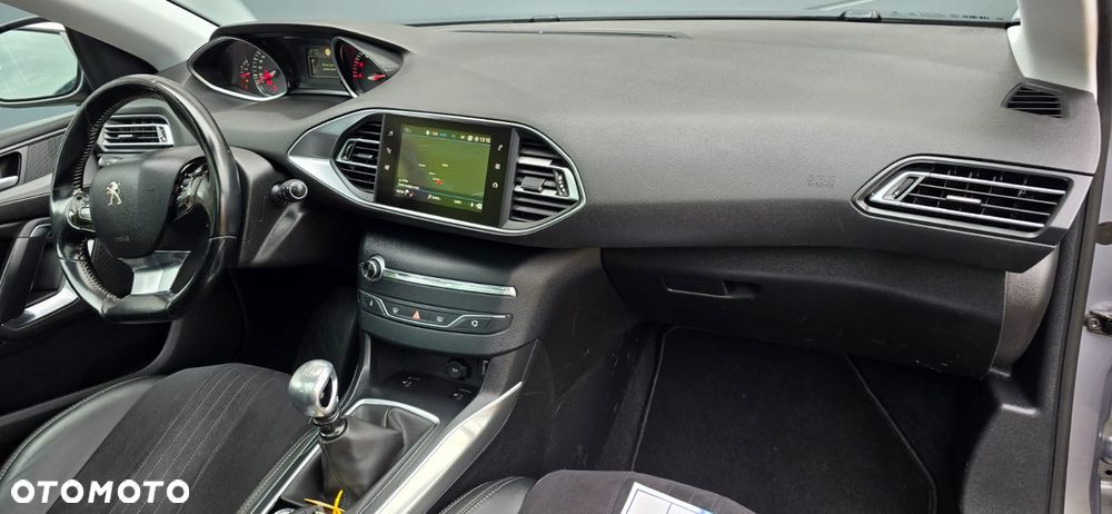 Peugeot 308 BlueHDi 130 Stop & Start GT Pack - 25