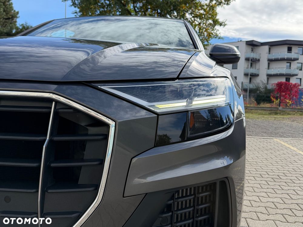 Audi Q8 55 TFSI mHEV Quattro Tiptronic - 38