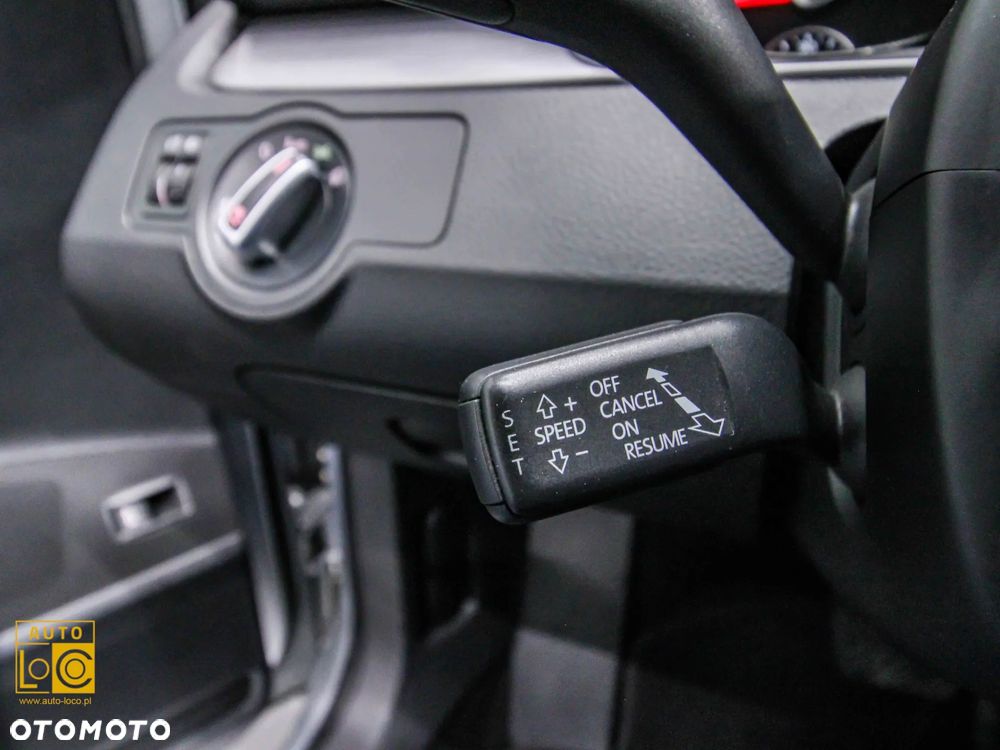 Volkswagen Passat 2.0 Blue TDI DSG SCR Comfortline - 24