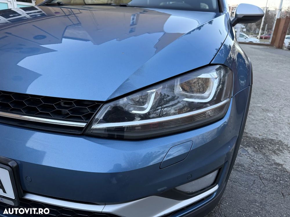 Volkswagen Golf 2.0 TDI DSG 4Motion - 8