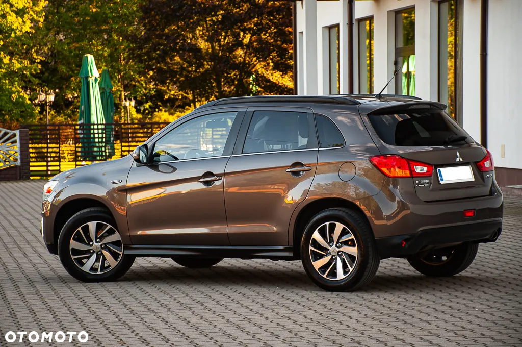 Mitsubishi ASX 1.8 DI-D 4WD Intense - 17