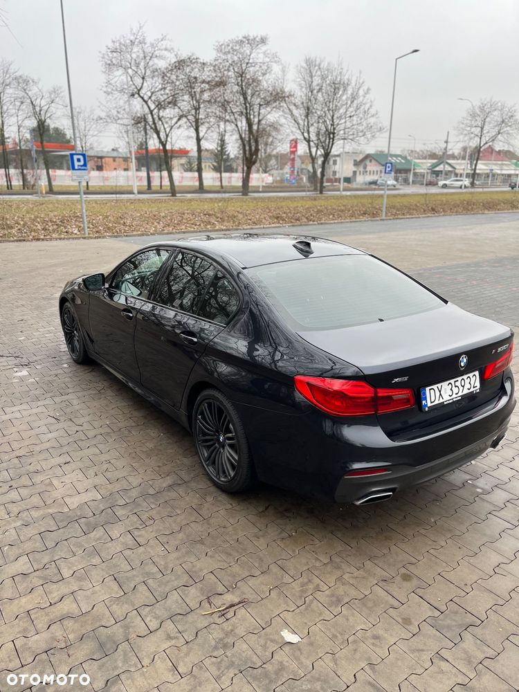 BMW Seria 5 530i xDrive M Sport Edition - 13