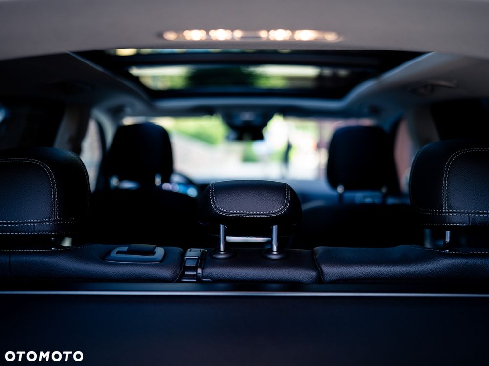 Mercedes-Benz GLE - 22