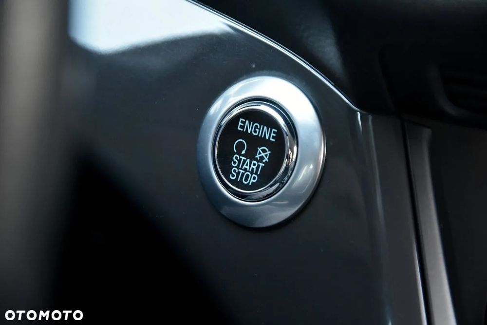 Ford Kuga 2.0 TDCi 4x2 Titanium - 37