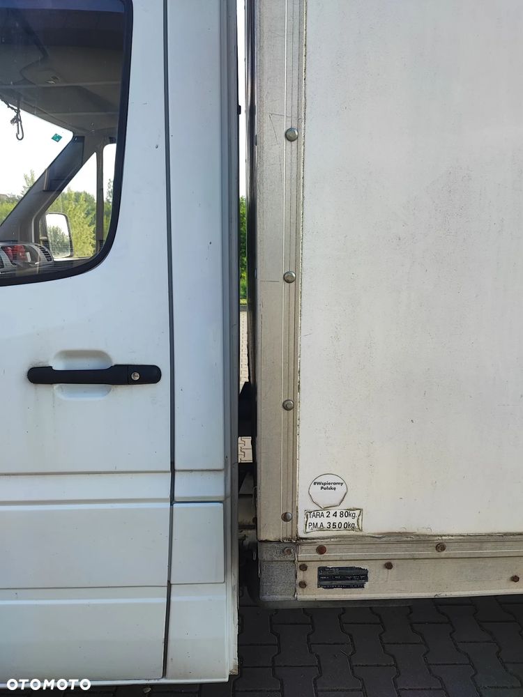 Mercedes-Benz Sprinter 413 - 5