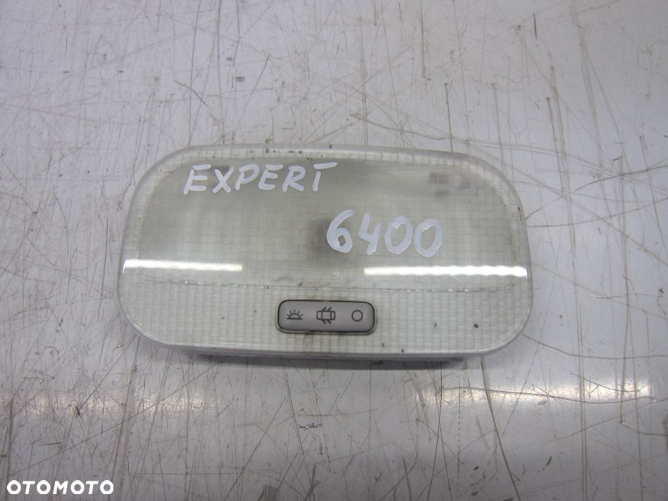 lampka oświetlania kabiny peugeot expert scudo jumpy - 1