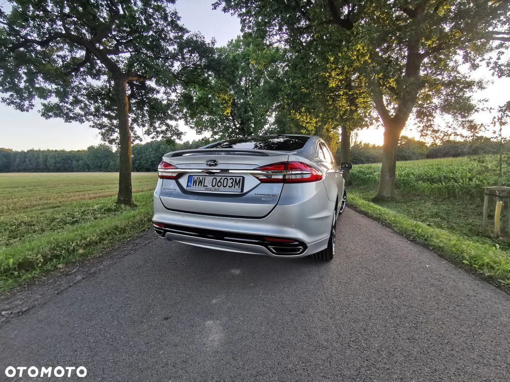 Ford Fusion 2.0 EcoBoost Titanium - 4